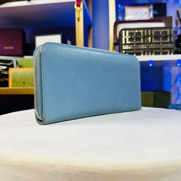 PRADA Saffiano Leather Dual Blue Color Limited Edition Premium Very Rare Large O - Picture 4 of 14